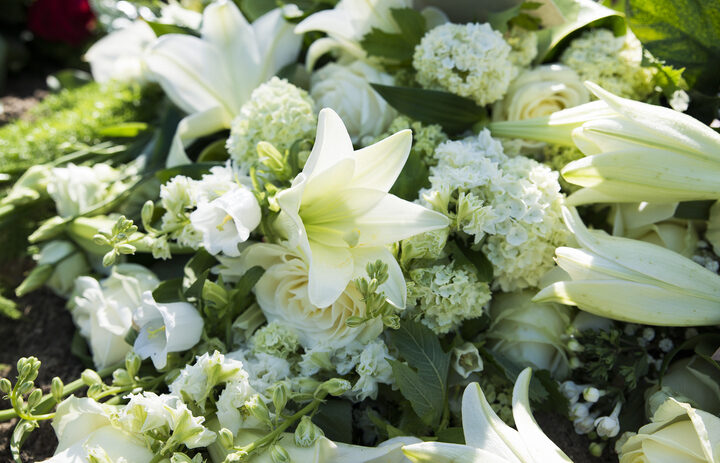 white funeral flowers